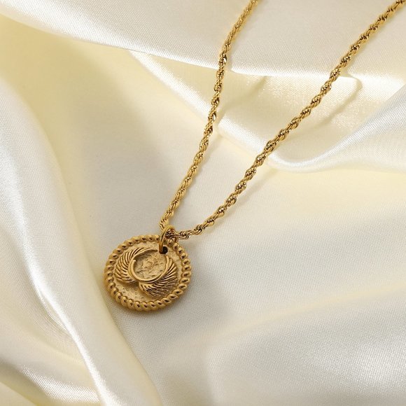 Mia Angel Wings Necklace - Picture 2 of 8